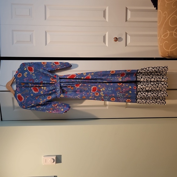 Maxi wrap around dress size xs - Picture 7 of 7